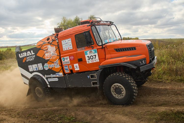 Автомагистраль - технический спонсор  URALMOTORSPORT