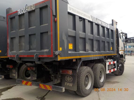 Самосвал FAW 6х6 с пробегом