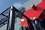 Бортовой автомобиль FAW J6L с КМУ Kanglim 2056