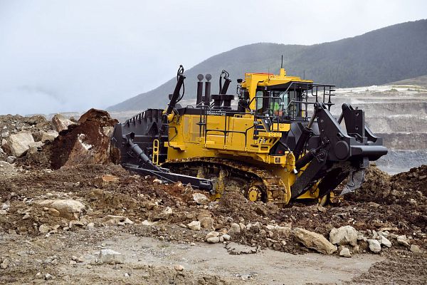 Тяжелый бульдозер  KOMATSU D375A-6R