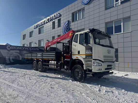 Бортовой грузовик FAW CA 3250 с крано – манипуляторной установкой Sunhunk S-2106.