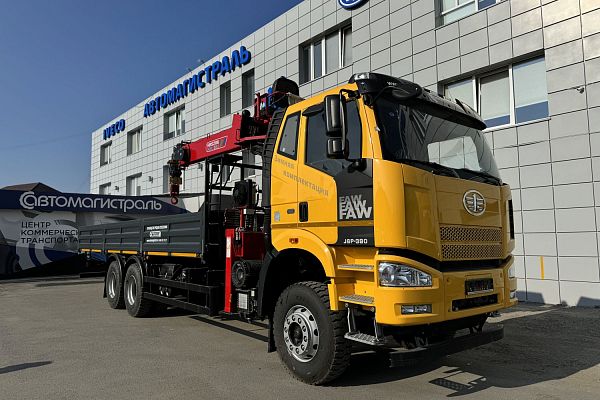 Бортовой автомобиль FAW с КМУ Horyong HRS 206