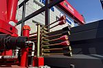Бортовой автомобиль FAW с КМУ Horyong HRS 206