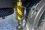 Бортовой грузовик FAW CA 3250 с крано – манипуляторной установкой Sunhunk S-2106.