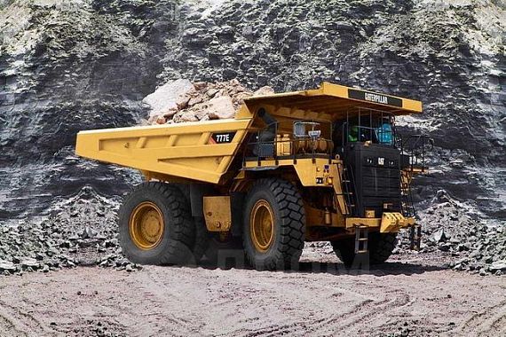 Внедорожный самосвал CATERPILLAR 777